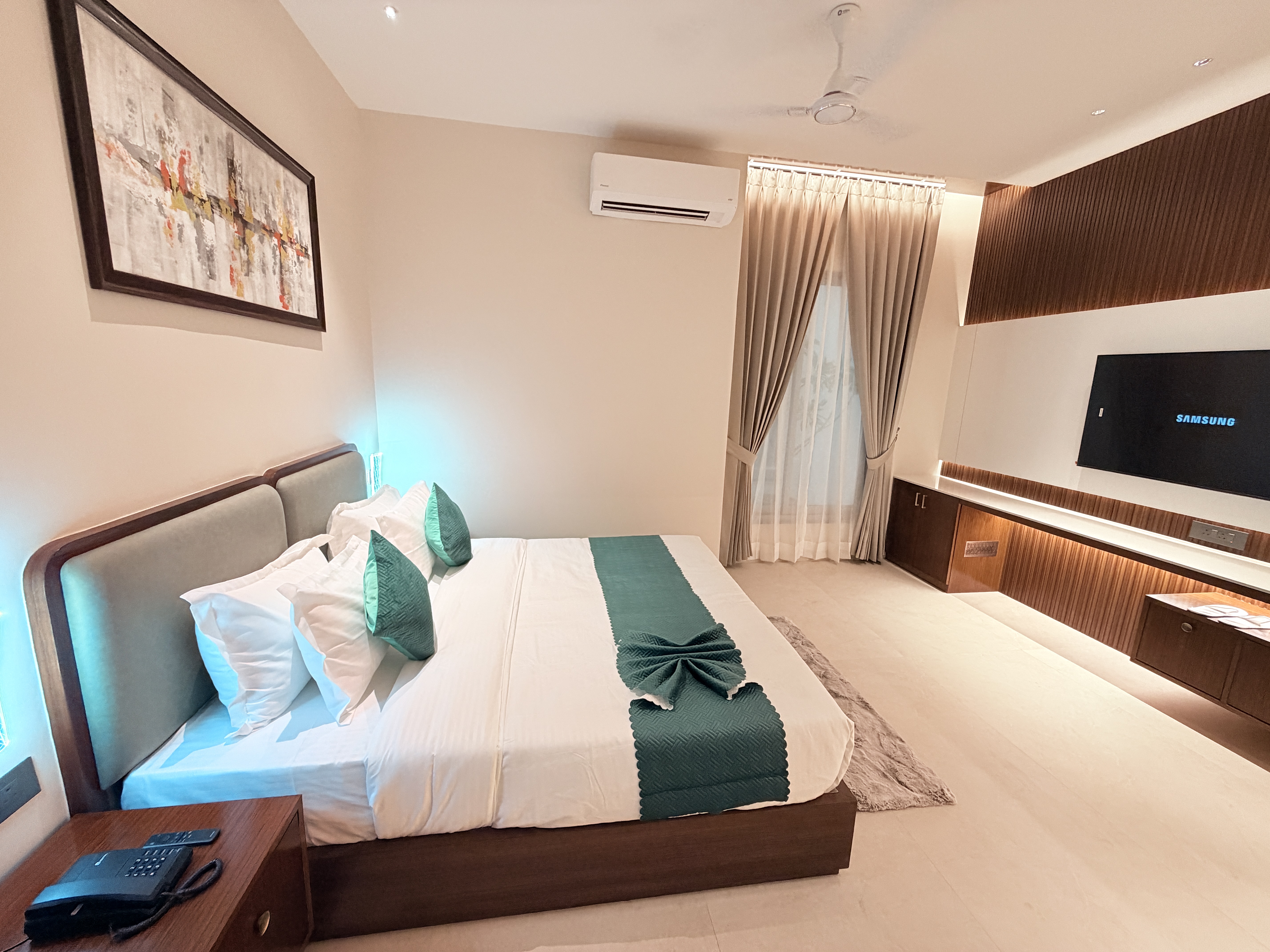Hotel Radiance